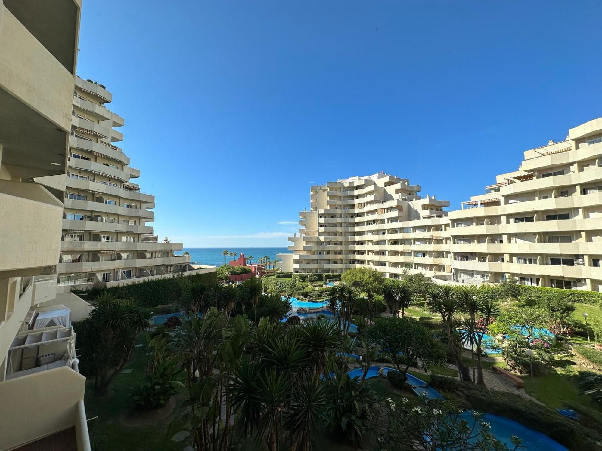 Luxury Frontal Al Mar Benalbeach Benalmádena Dış mekan fotoğraf