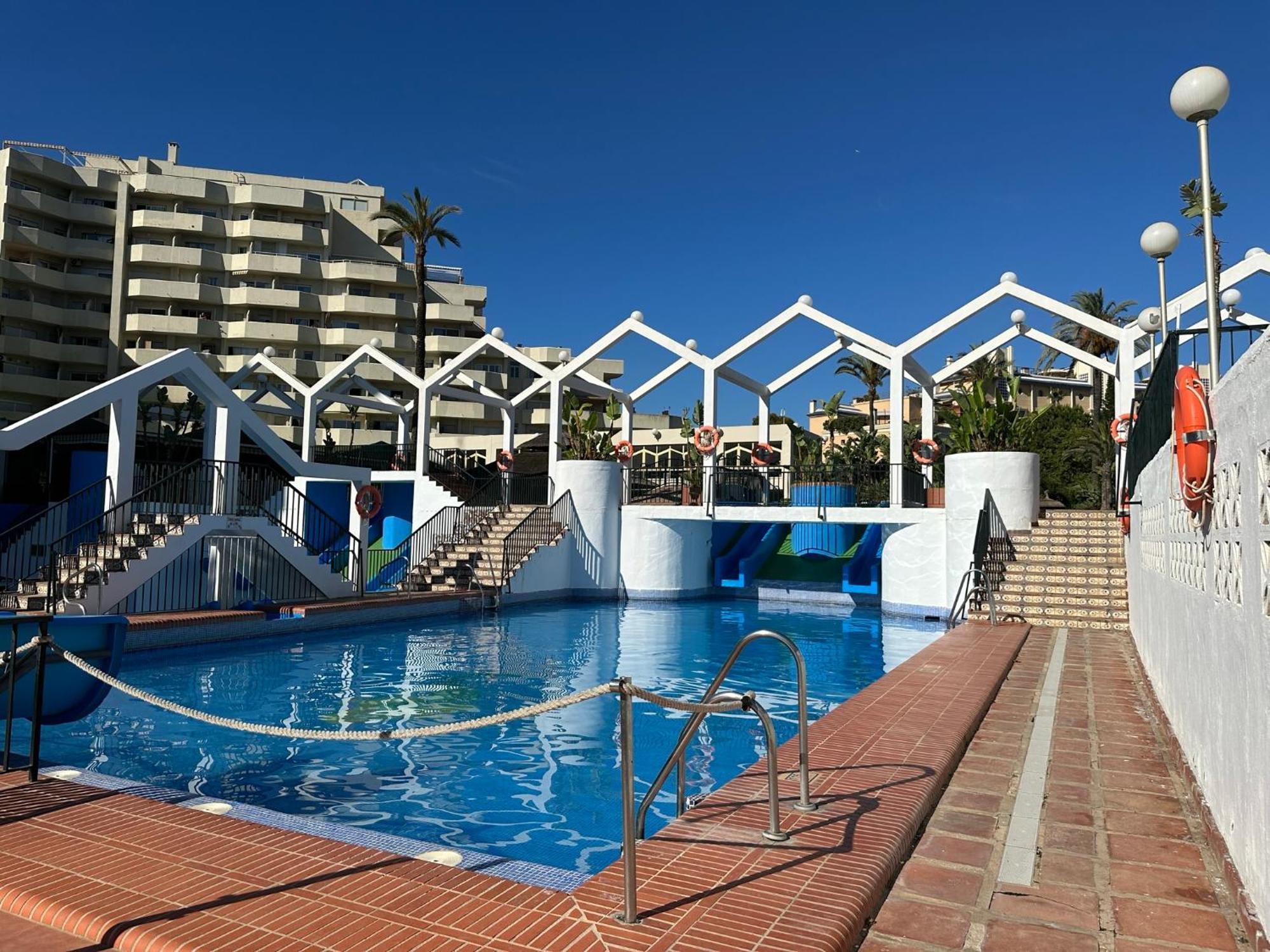 Luxury Frontal Al Mar Benalbeach Benalmádena Dış mekan fotoğraf