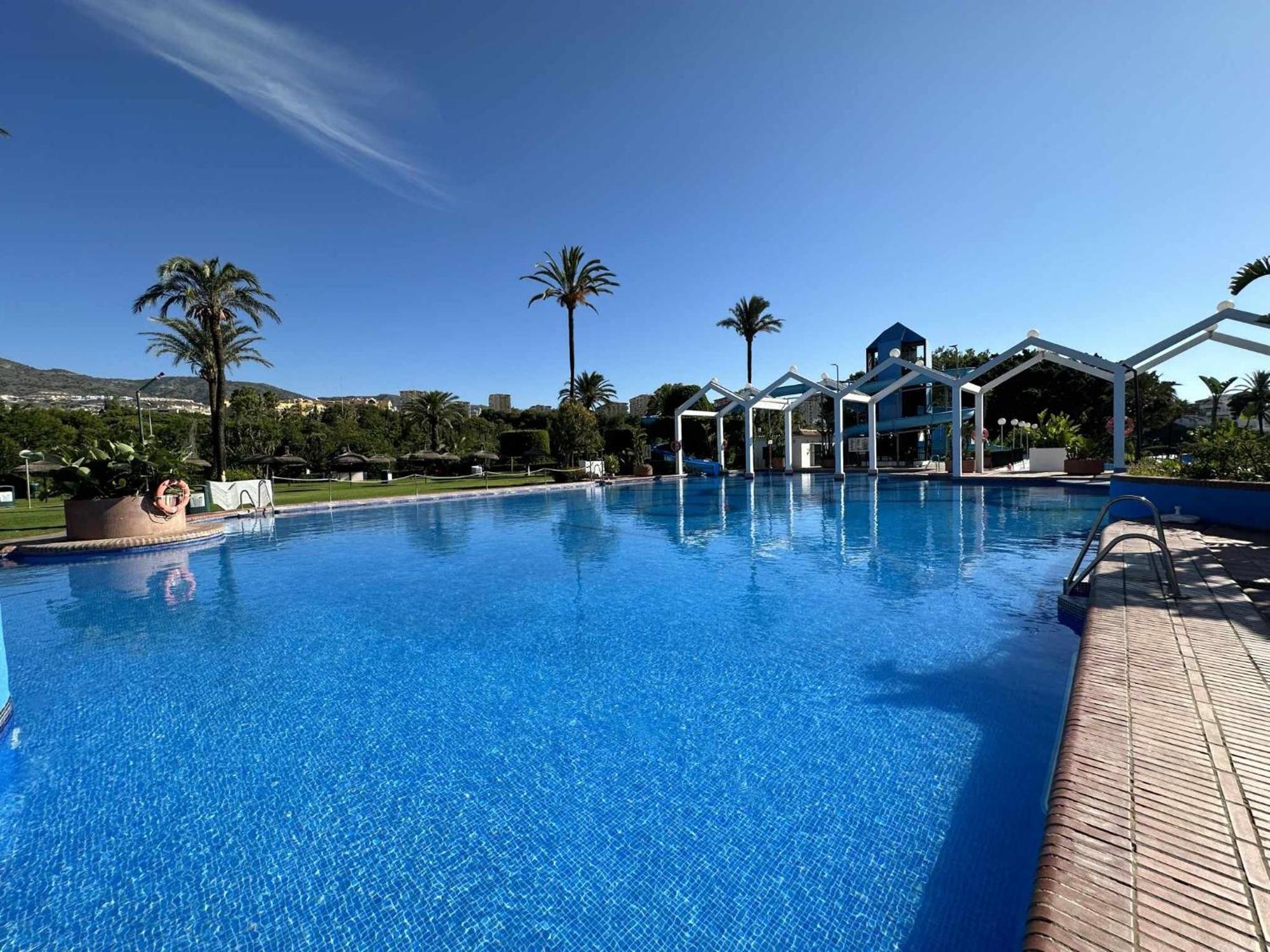 Luxury Frontal Al Mar Benalbeach Benalmádena Dış mekan fotoğraf